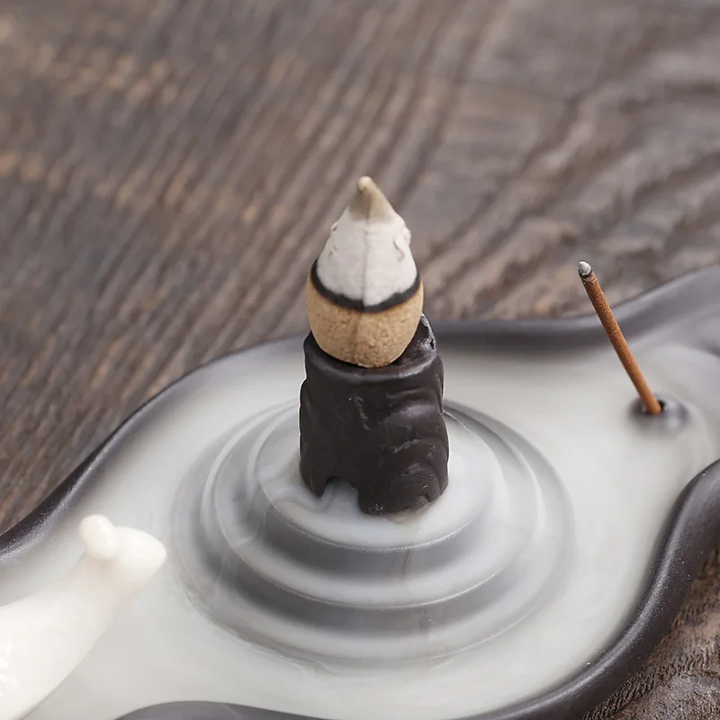 1pc Incense Burner Ceramic Ripple Snail Water Inverted Incense Burner Creative Backflow Incense Burner Ornament Without Incense