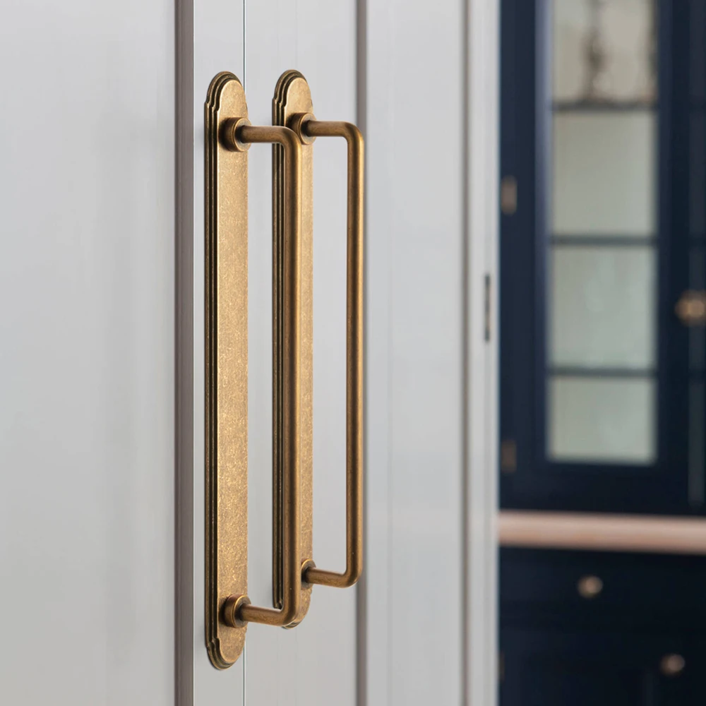 Goo-Ki ทองเหลืองโบราณบาร์ดึงแผ่นหลัง Vintage ลิ้นชักตู้เสื้อผ้าคลาสสิก Retro Home Kitchen ฮาร์ดแวร์ 1