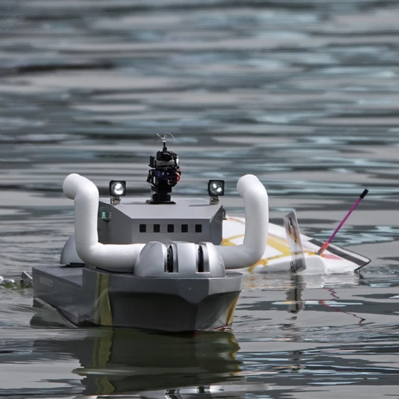 Remote Control Ship Model Clover Rotatable Camera Salvage 2 Finished Ship Model 7596 with Motor 2