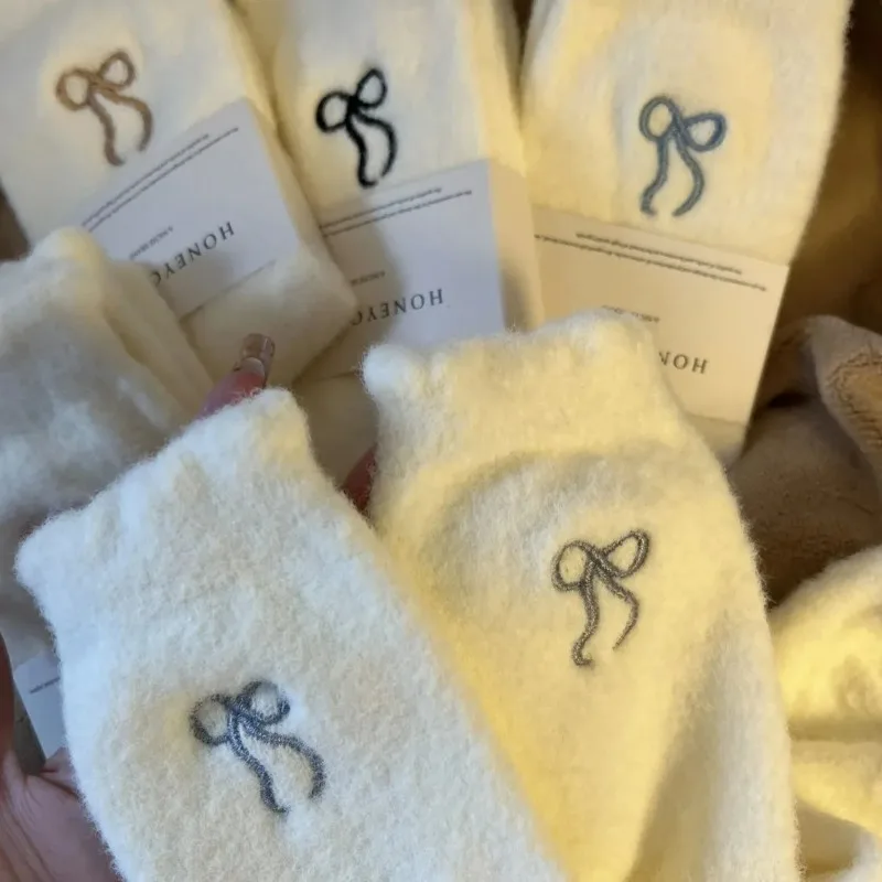 Cozy Mink Velvet Bow Plush Socks - Warm Fluffy Hosiery