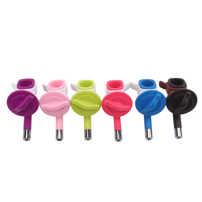 Cat Water Dispenser Hanging Pet Bottle Non Wet Mouth Dog Dispenser Ball Automatic Water Feeding Cats Supplies