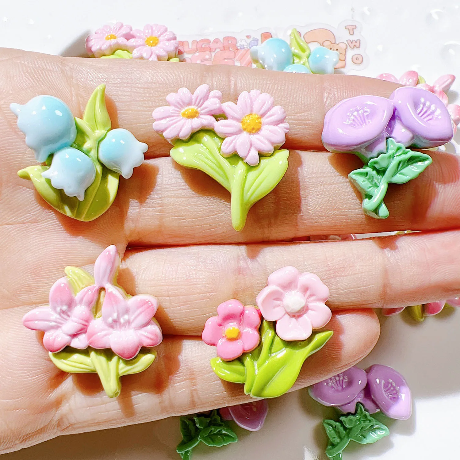 

100 шт. кавайная имитация цветов, лилии из хризантемы, кабошон с плоским основанием, скрапбукинг, бант для волос, центр для рукоделия, аксессуары «сделай сам»