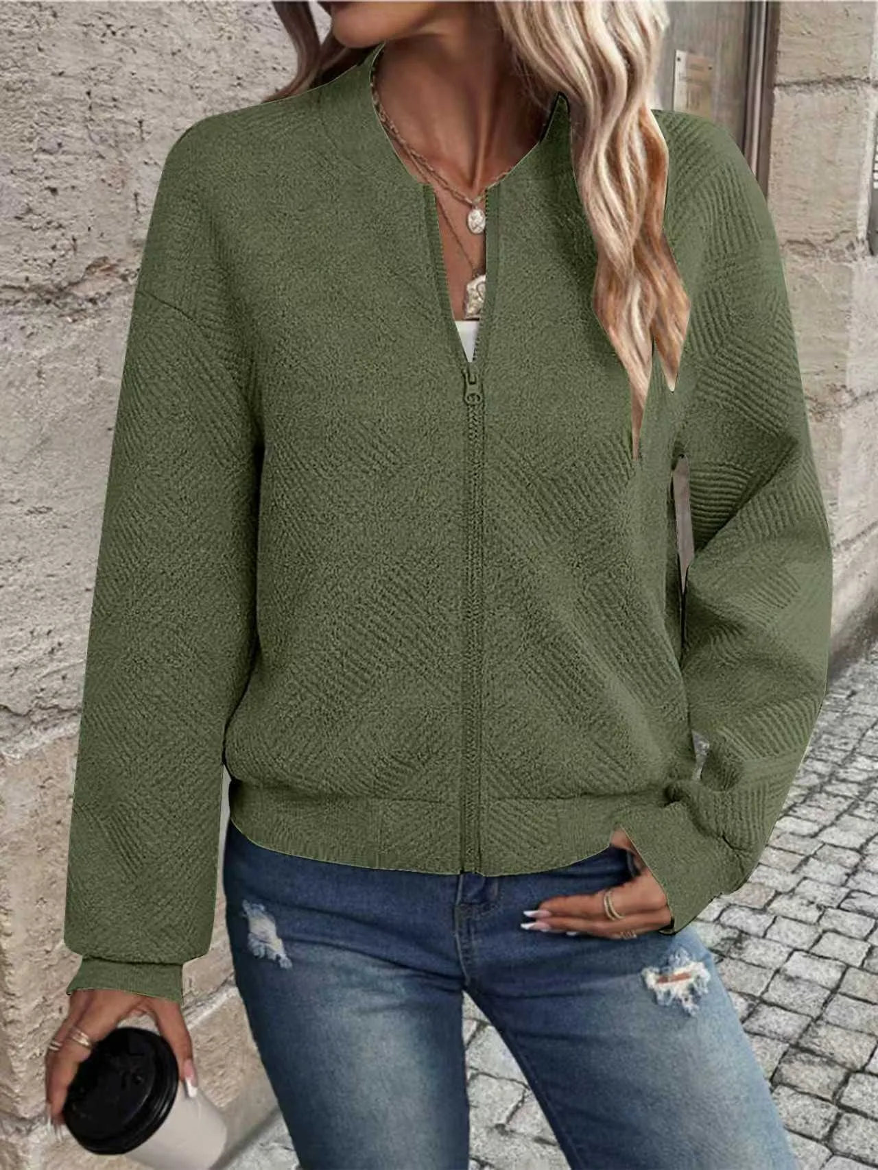 أزياء الملابس النسائية للتجارة الخارجية عبر الحدود وسترة نسائية غير رسمية على طراز سحاب من أوروبا وأمريكا وجنوب شرق آسيا