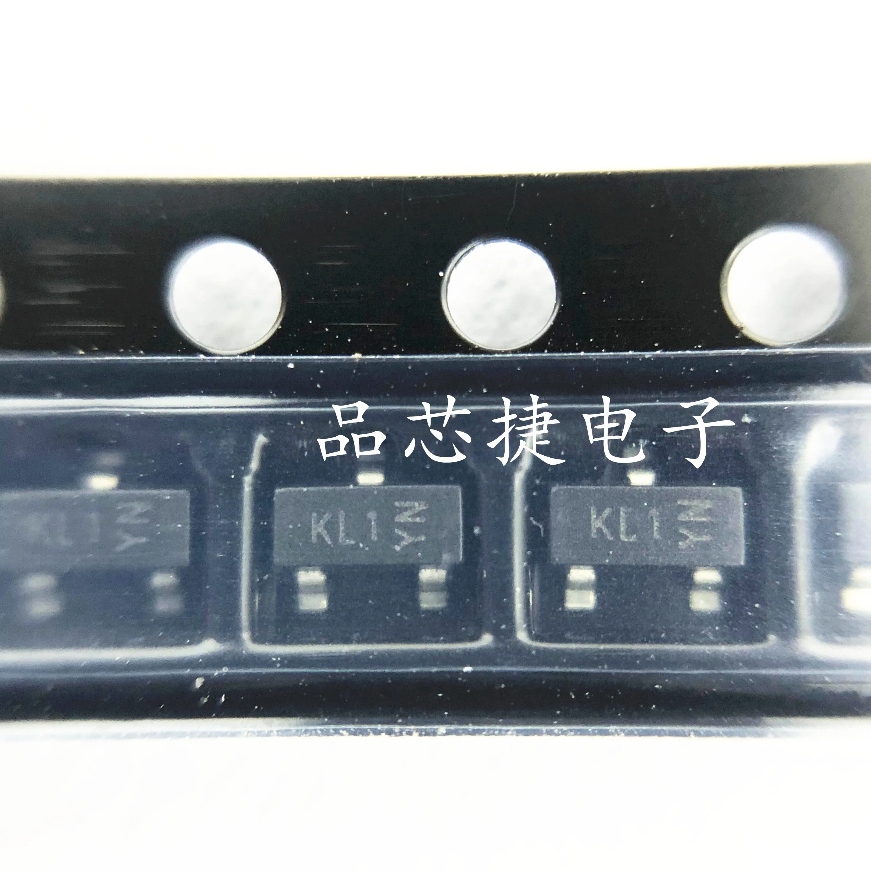 

100pcs/Lot BAT54-7-F Marking KL1 SOT-23 SURFACE MOUNT SCHOTTKY BARRIER DIODE
