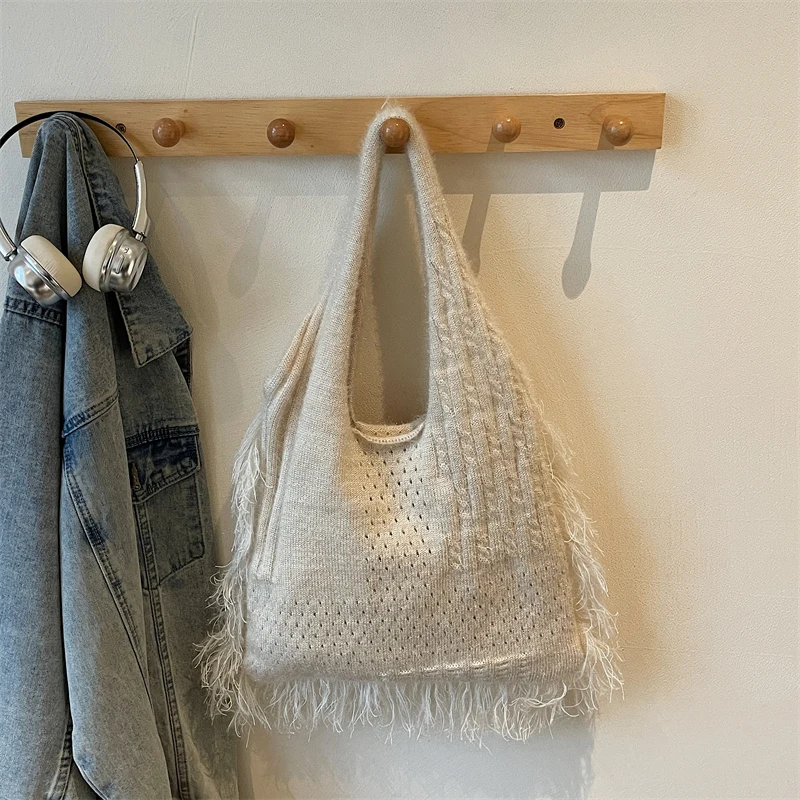 Women Knitted Fabric Boho Crochet Beach Bag with Imitation Pearl Hobo Handbag Crochet Underarm Bag for Daily Use