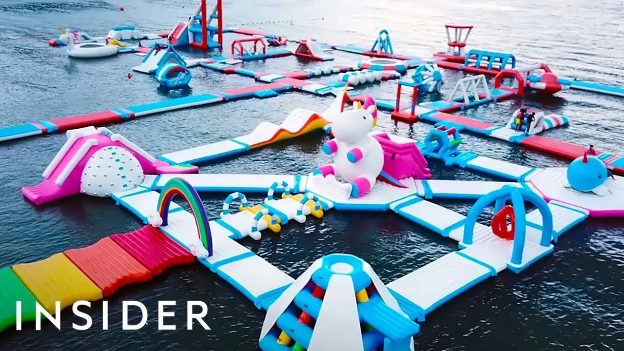 Inflatable Island Floating Inflatable Water Park Huge Inflatable