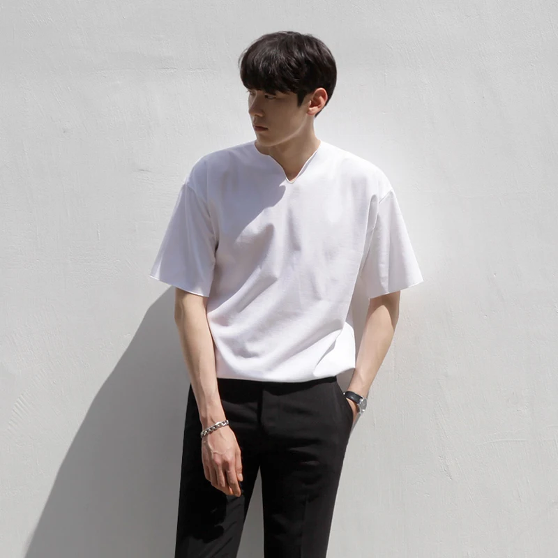 

MRCYC V-Neck Korean Version Basic Half Sleeved T-Shirt For Boys