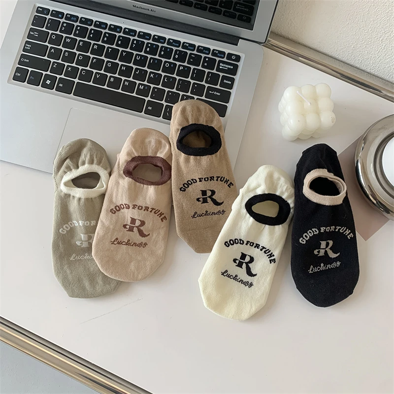

Summer Women's Boat Socks Color Combination Alphabet Cotton Casual Cute Short Socks for Women Anti-Slip Silicone Invisible Socks