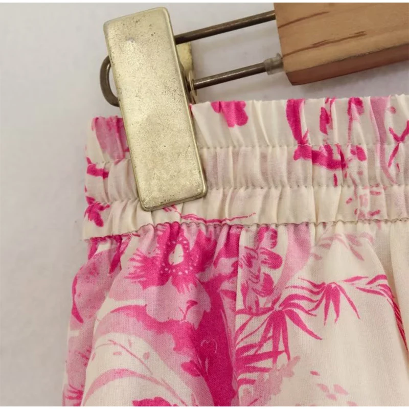 roupas femininas zara, Roupas Femininas, roupa zara, Conjuntos Saia com Cropped, Conjuntos Farm, Conjunto Saia Longa E Top Cropped Florido, Conjunto Saia Longa e Cropped Renner, conjunto saia longa e cropped para festa, Conjunto Saia Longa e Cropped Floridos, conjunto saia longa e cropped ciganinha, Conjunto Saia Longa e Cropped C&A, conjunto saia longa e blusa para festa, Conjunto Saia Cropped Florido, Conjunto cropped + saia longa Farm, Conjunto cropped + saia longa