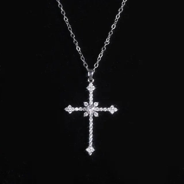 1 peça colar de ouro branco feminino vento frio cheio de diamantes estrela manga brilhante cruz pingente joias_voghion.com