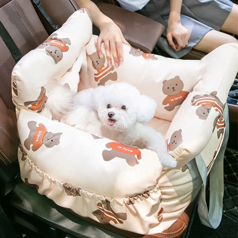 

Dog Kennel Pet Safety Seat Small and Medium Dogs Go Out Tote Bag Cat Car Mat Dog Car Kennel Pet Supplies Bag