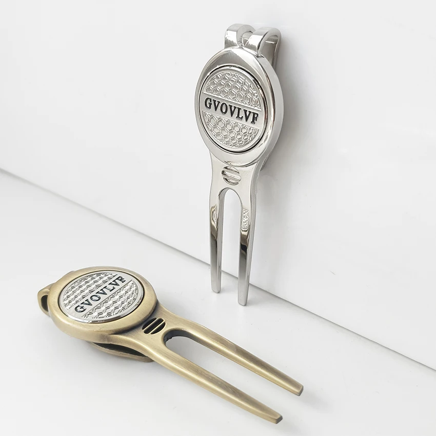 1pc Golf Divot Repair Tool with GvOvLvF Ball Marker, A Unique and Multi-Functional Golf Accessory, Silver And Copper Two Colors 2