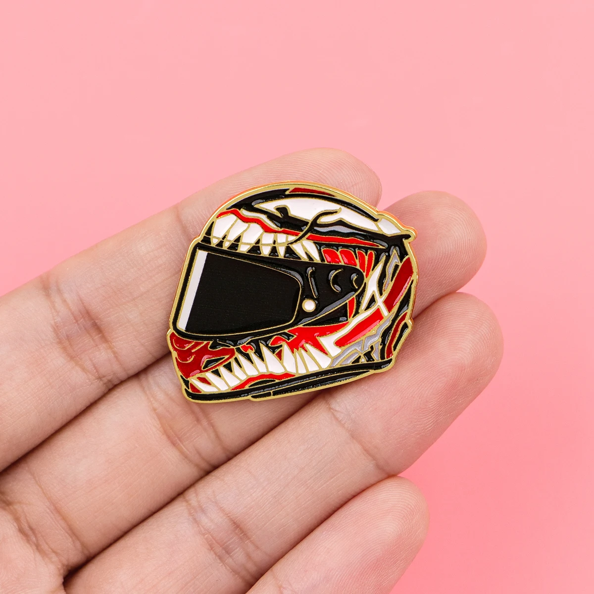 3pcs 멋진 헬멧 에나멜 핀 레이싱 카 오토바이 브로치 라펠 핀 배지 백팩 액세서리 패션 쥬얼리 선물