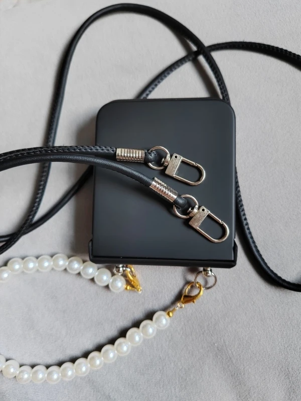 Luxury Rose Red Leather Chain Crossbody Phone Case - Premium Protective Cover