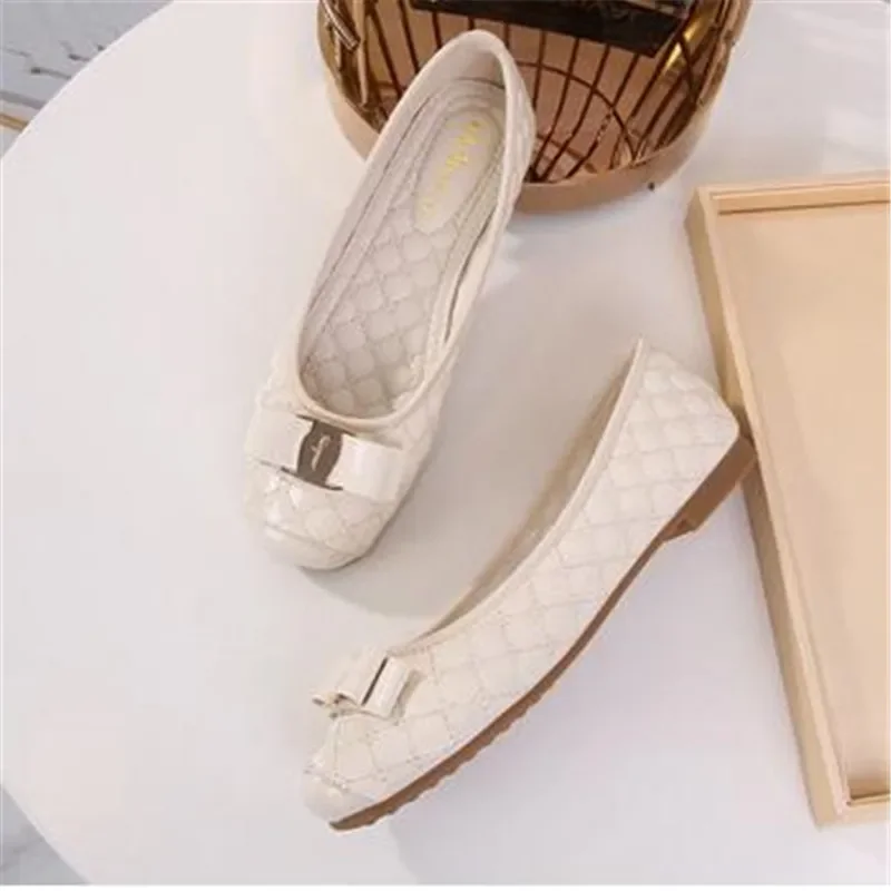 

New 2022 Women's Flat Shoes Designer Shoes Woman Luxury Moccasins Fashion Women Flats Office Ladies Shoes Zapatillas Mujer