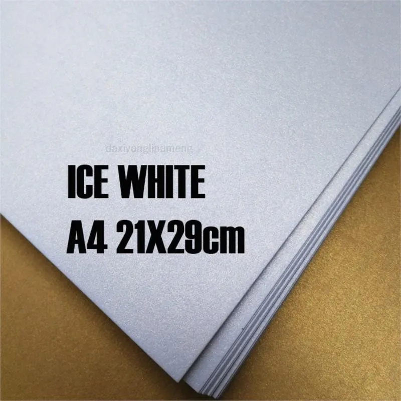 50pcs 무료 배송 A4 크기 21x29.7cm 120/150/200/250/300gsm 진주 종이 더블 아이스 화이트 컬러 모델 웨딩 파티 장식