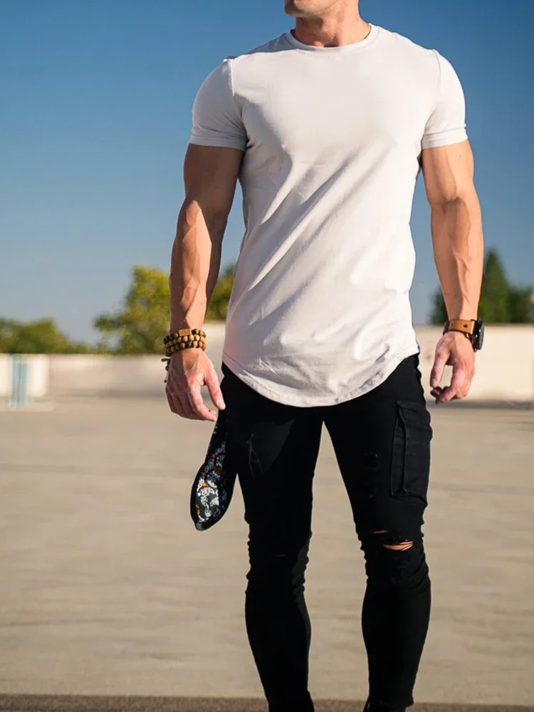 PlatiNum Muscle Fitness T-shirt styling example