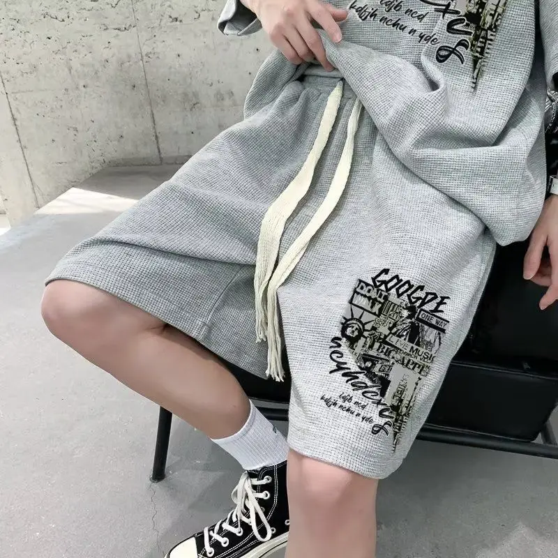 Men's and Women's Fashion Comfortable Suit Set with Handsome Summer Short-sleeved Shorts Two-piece Fashionable Set