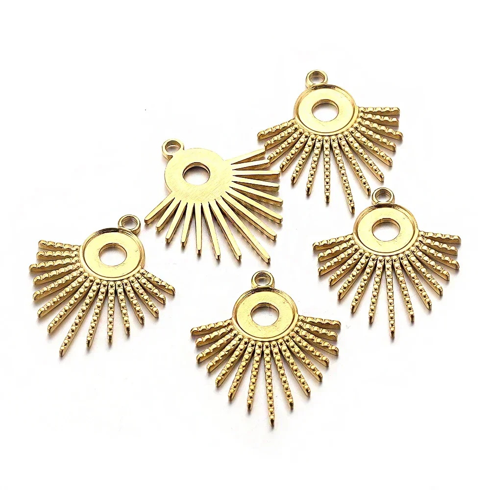 

5pcs 8mm Stainless Steel Stainless Steel Bohemian Cabochon Base Embossed Pendant Inlaid Blank for DIY Jewelry Making Supplies