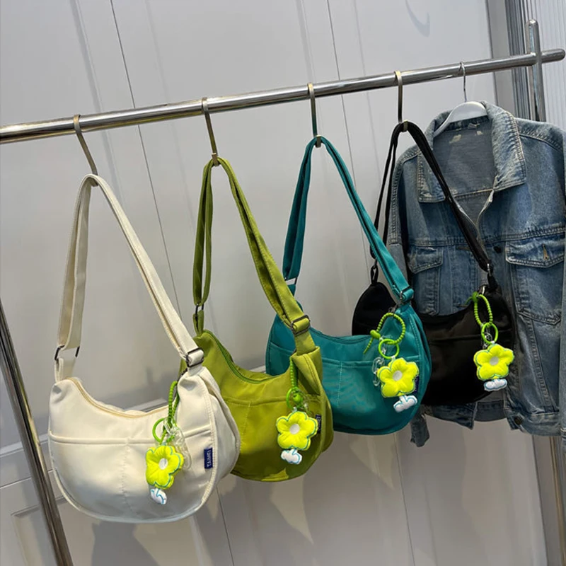 

1PC Female Student Bag Large Capacity Women Canvas Shoulder Bag Messenger Bag Dumpling Bag Portable Crescent Bag Crossbody Bag