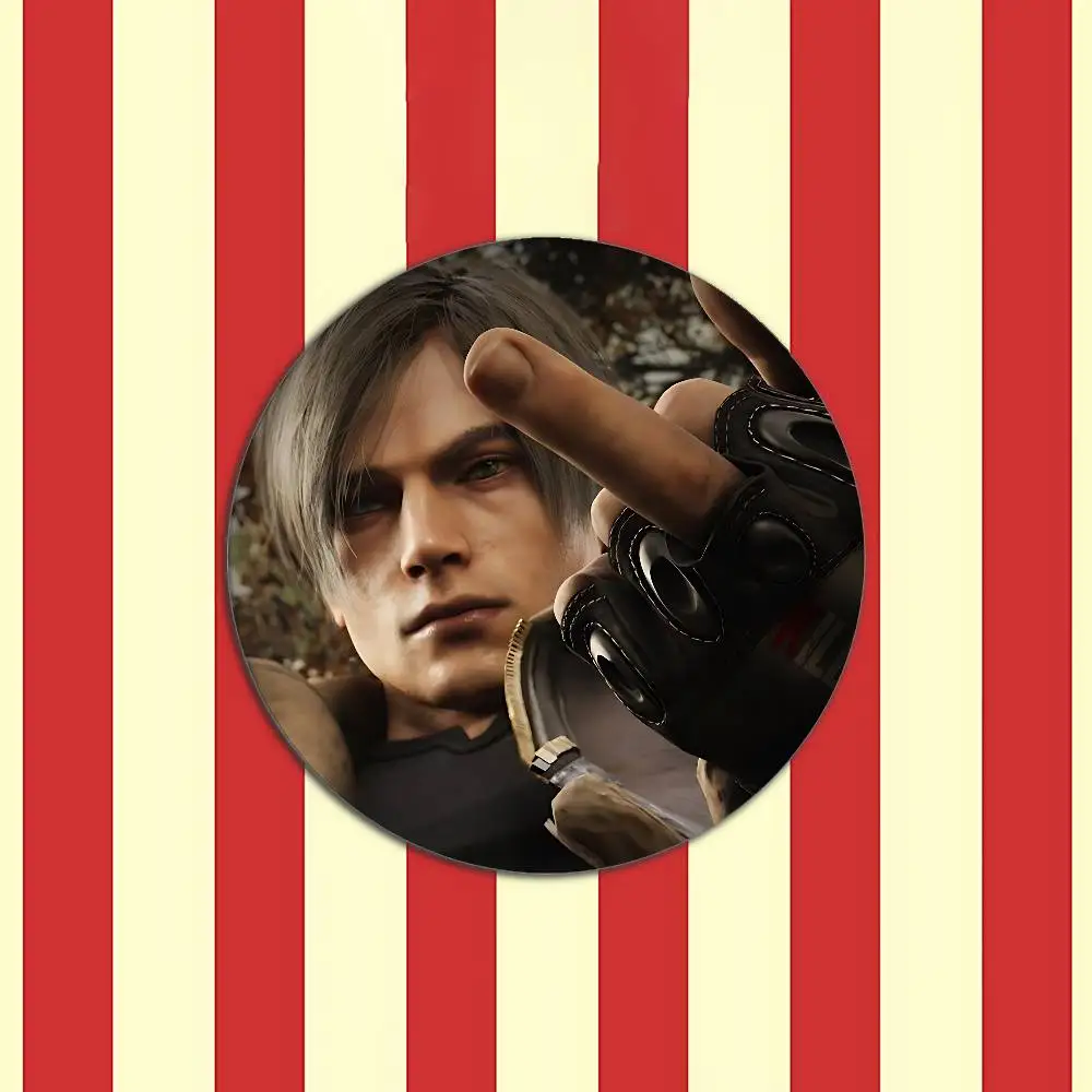Süße H-Leon Kennedy-S Abzeichen Weißblech Soft Button Pin Brosche Metall Abzeichen Custom Schmuck Zubehör Hut Tasche Revers – Detail 8