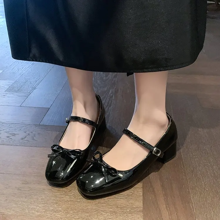 Aphixta Silver Mid Heel Pumps Sweet Bow Spring Shallow Shoes Elegant Women Mary Janes Square Toe Patent Leather Shoes Size 42