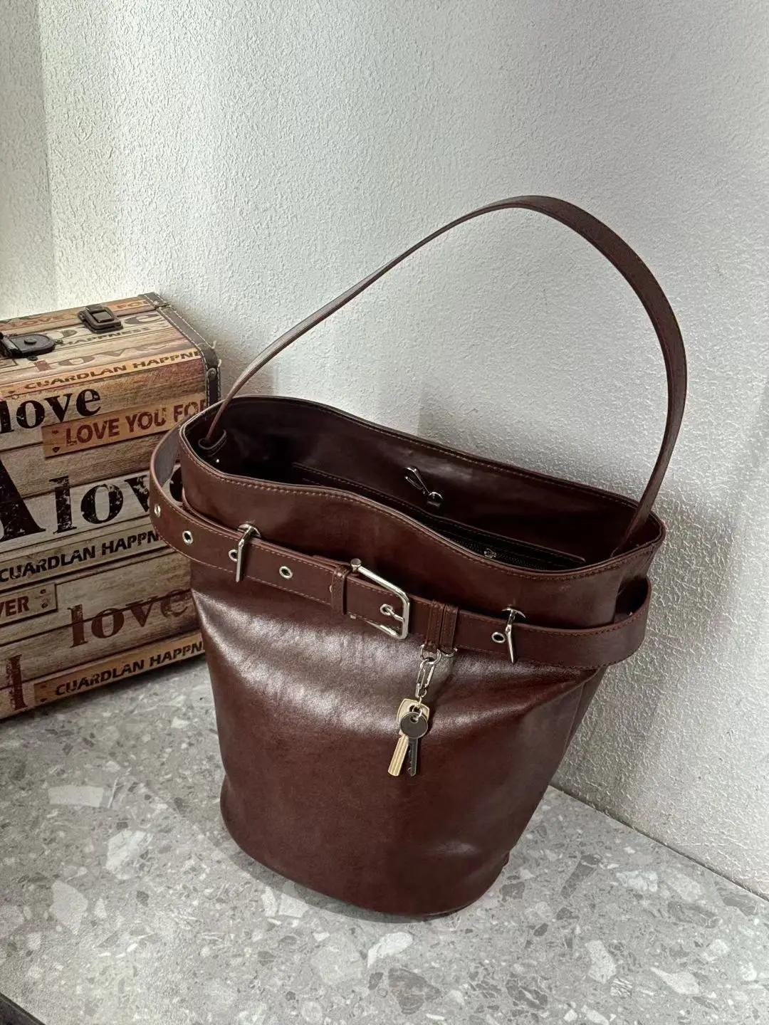 Fashion French Buckle Shoulder Leisure Solid Color Leather Underarm Y2k Commuting Women's Armpit Bag Tote Bag