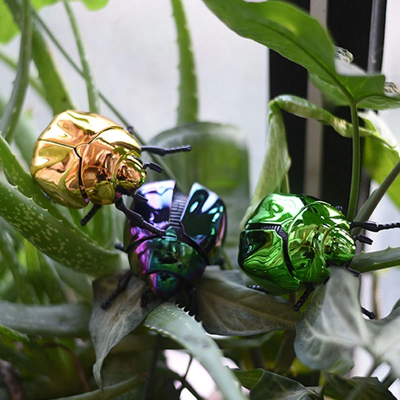 Scarab Beetle Children's Plastic Animals Toy Wind Up Beetle Bionic Toys Creative Prankster Animated Insect Model 1 Piece