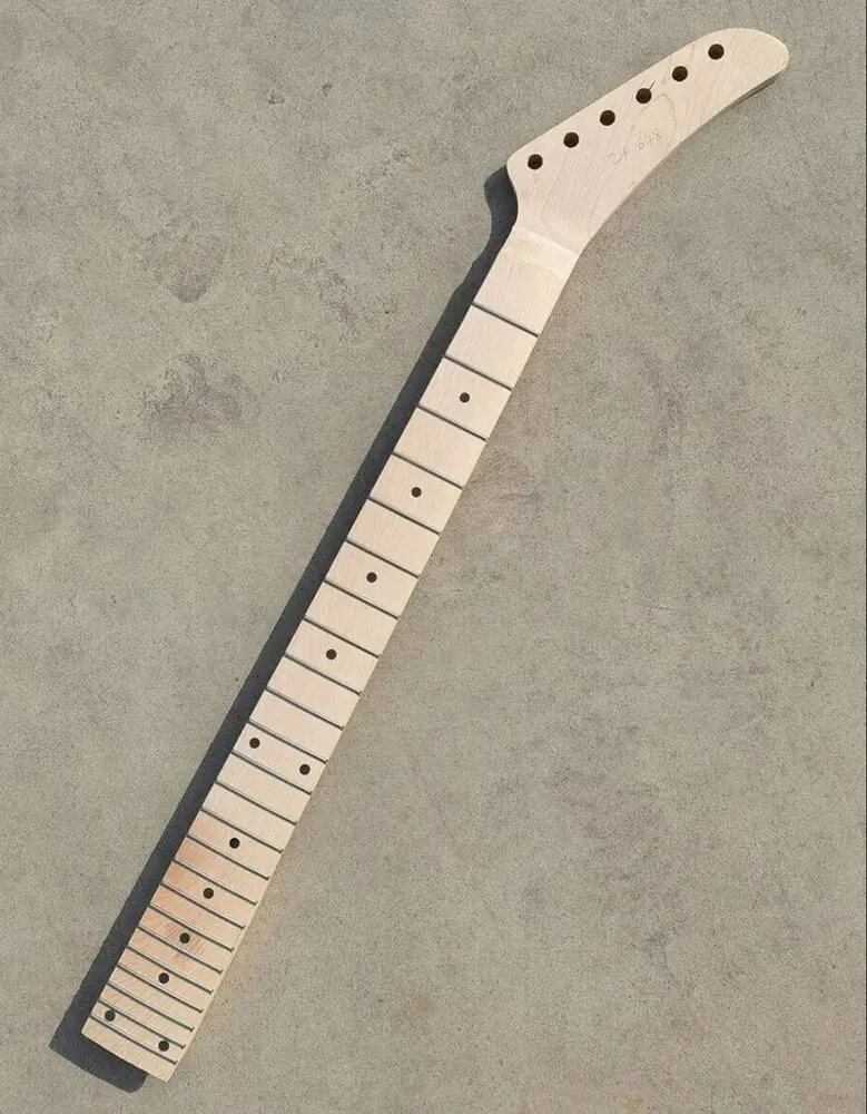 

Yinfente 24Fret Guitar Neck 24.75inch Maple Fretboard Dot Inlay Bolt ON Reverse Head