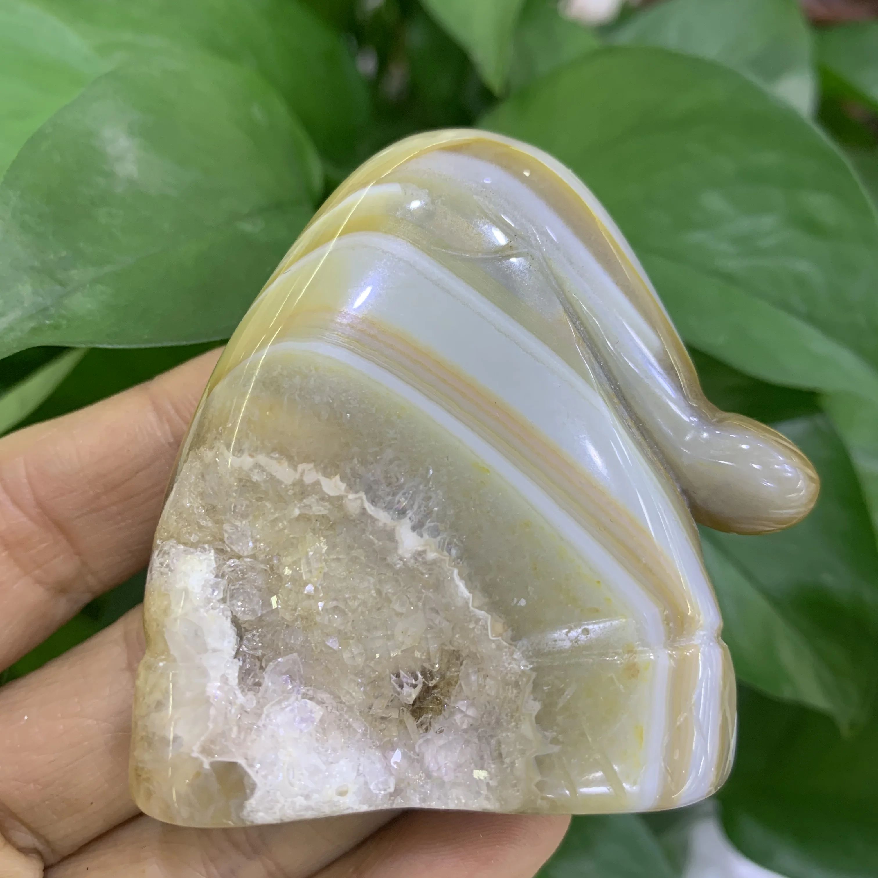 

Natural Agate Geode Christmas Cap Polished crystal Santa Hat Cap for Christmas New Year Festive gifts