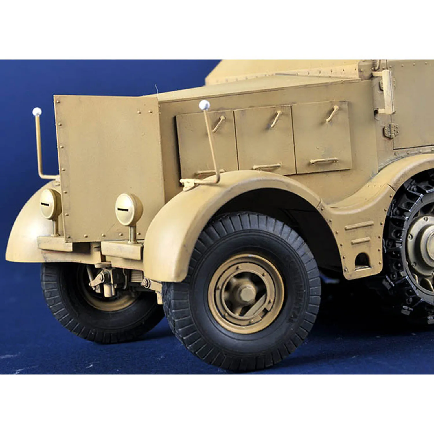 Trumpeter 01585 1/35 Mô Hình Pháo Tự Hành German 8.8cm Flak 18