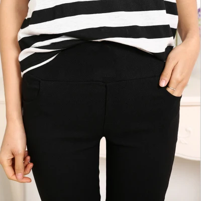 Black (thin front and rear pockets)