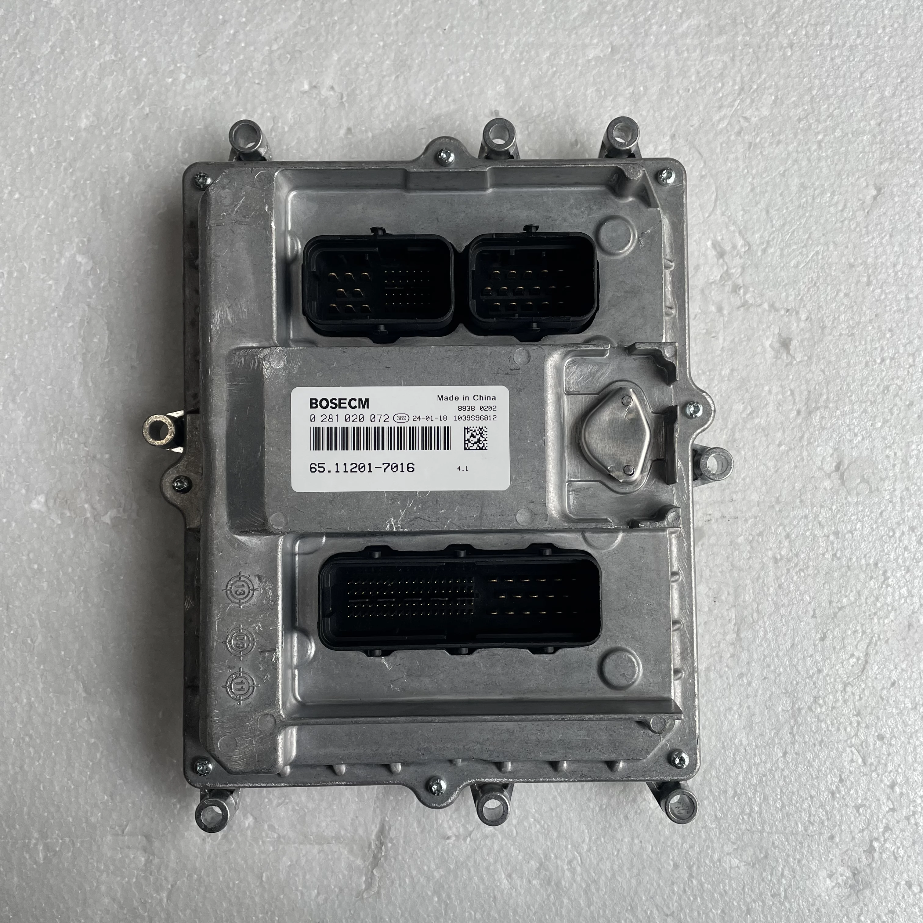 High quality 0281020072 excavator original engine computer board ECU electronic control unit suitable for DX300 DX340