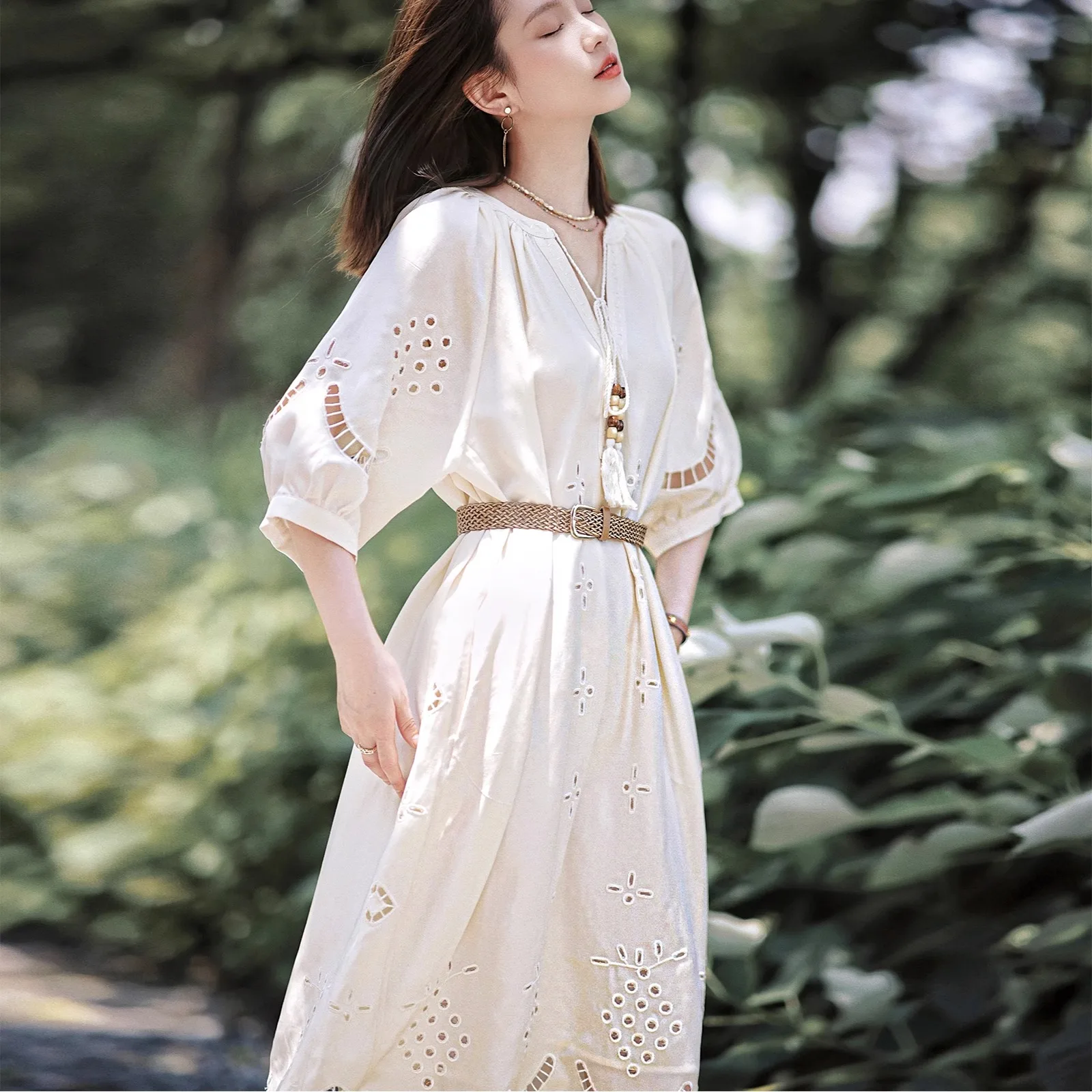 

Hollow-out embroidered mid-sleeve V-neck mid-length dress 2023 fashion women's Clothing