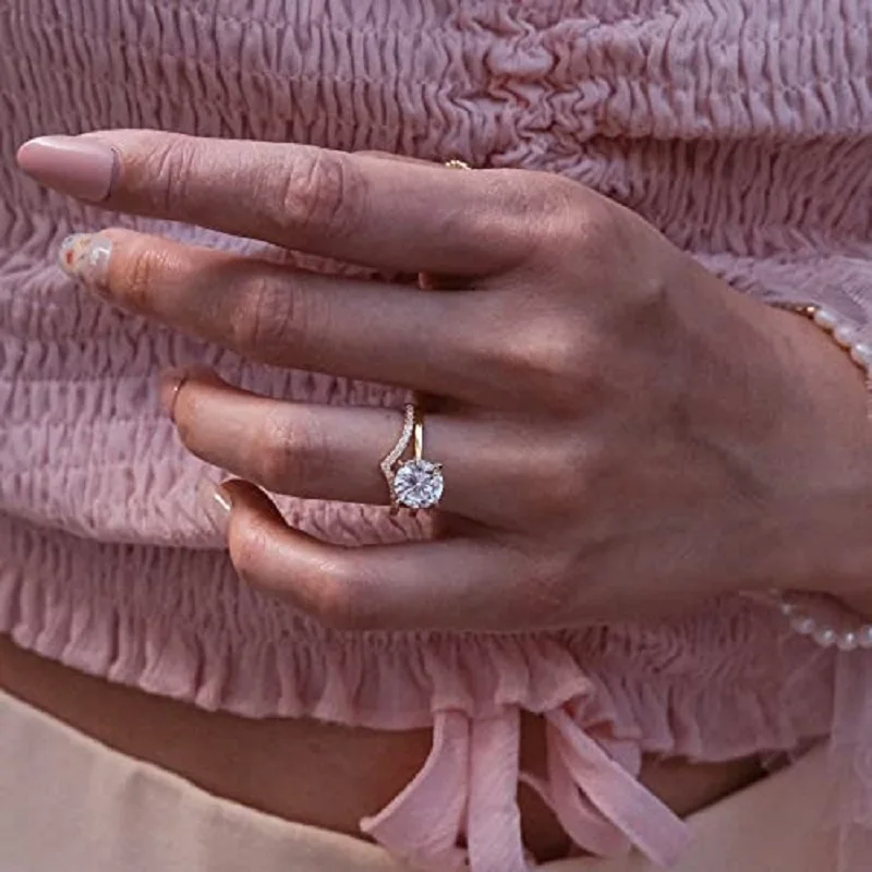 VQYSKO Spitzer V-förmiger Zirkon-Ring, simuliertes Herz, stapelbarer Ring, Ewigkeitsbänder für Frauen, Schmuck, Geschenke für Sie – Detail 8