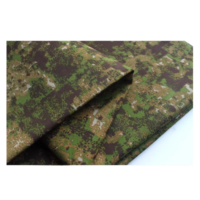 Tessuto Mimetico Geometrico Svedese in Twill di Poliestere e Cotone, Tessuto Camouflage Italiano Greenzone - immagine 3