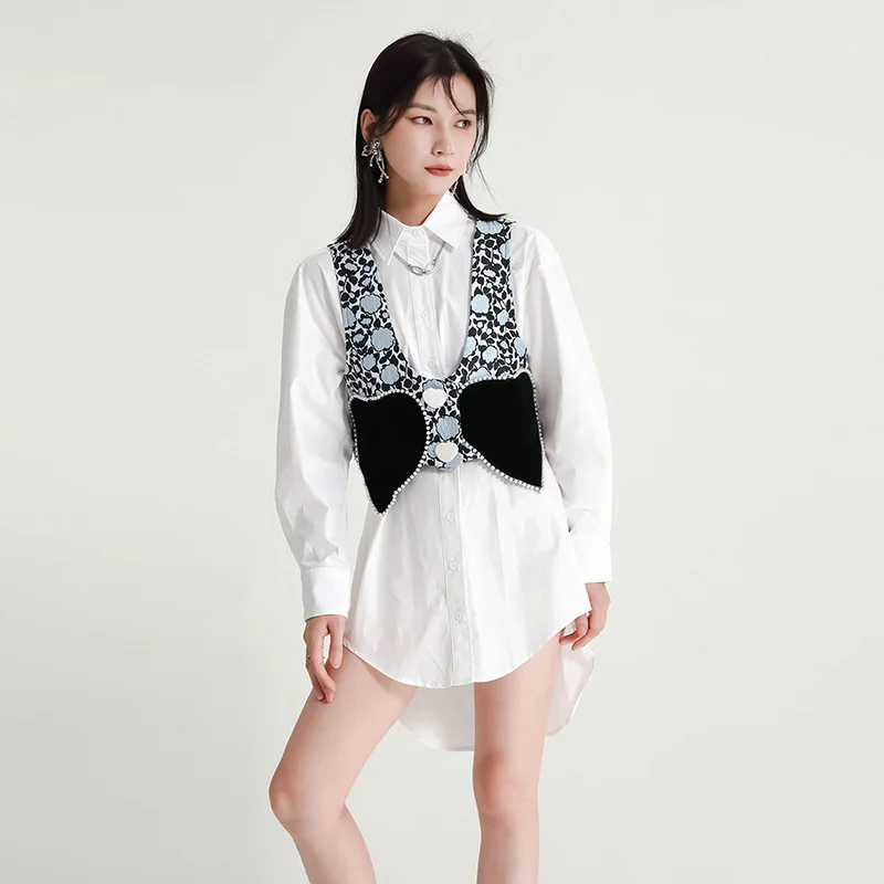 

2023 design sense pearl edge love jacquard waistcoat female V-neck sleeveless short top autumn