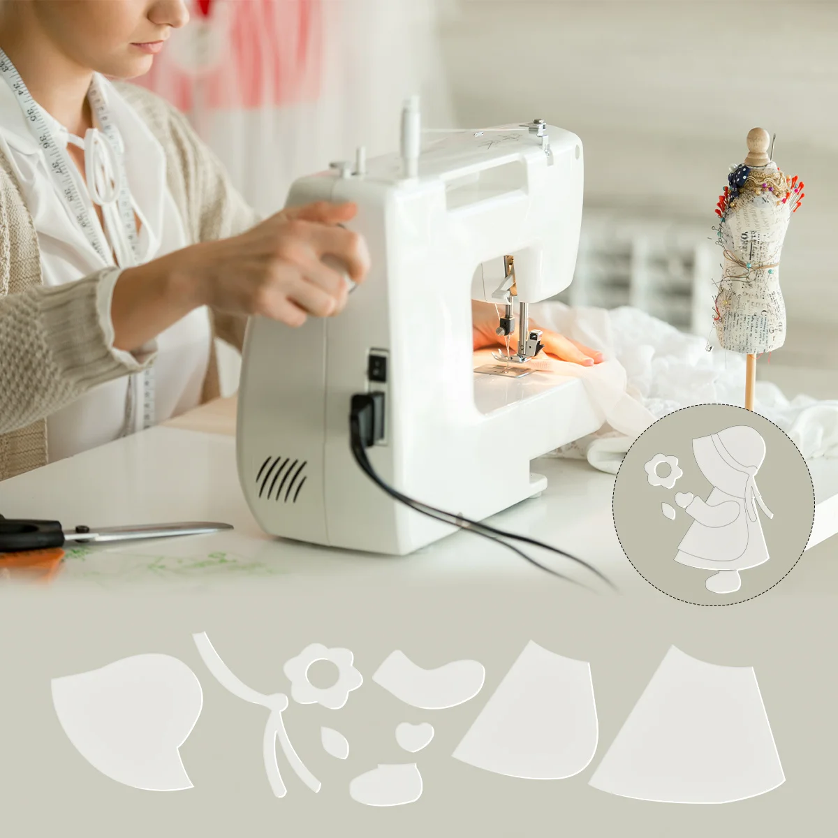 9개 아크릴 소녀 퀼팅 템플릿 - 침구 베갯잇, 의류 가방 등의 DIY 패턴을 위한 정밀 재봉 및 수리 도구