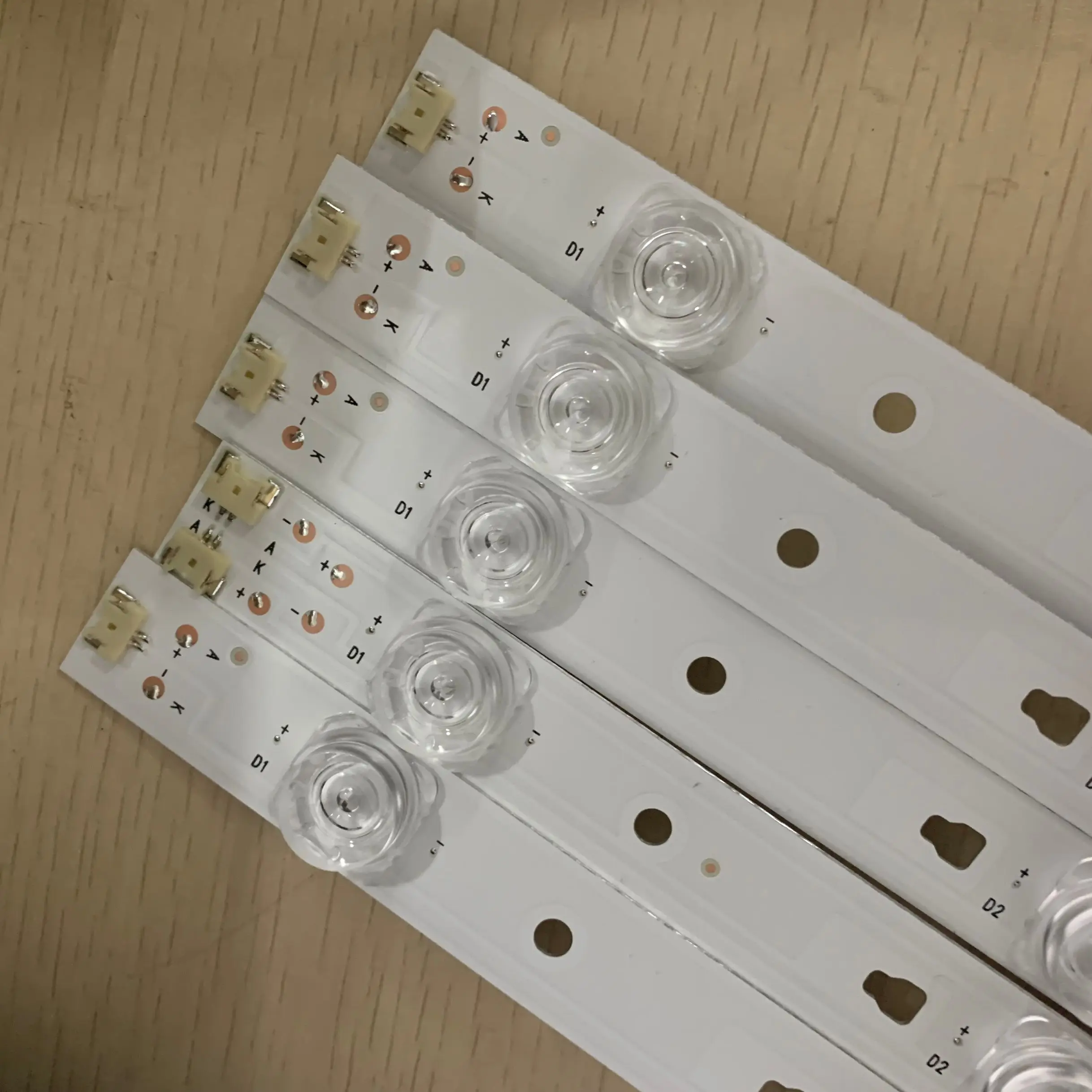 LED Backlight strip 10 Lamp For lt-42m450 42'' TV LED42D10A LED42D10B-ZC14DFG-01 10S1P 5S2P LE42AL88R81A2 LE42U6500TF