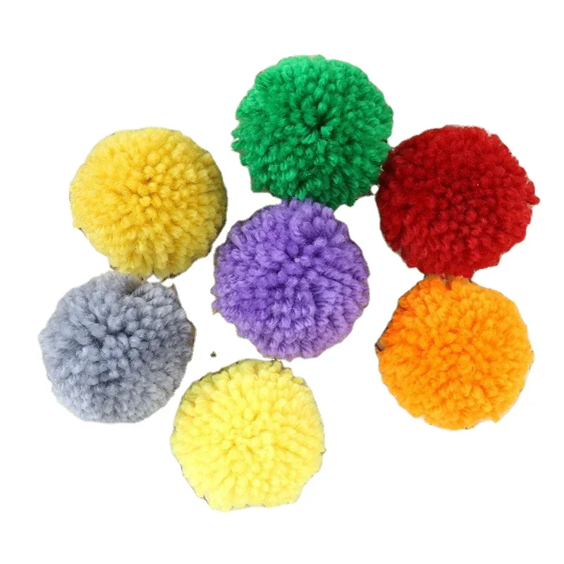 Christmas Yarn Pom Poms Balls for DIY Handmade Crafts Home Christmas Thanksgiving Party Holiday Hanging Decorations