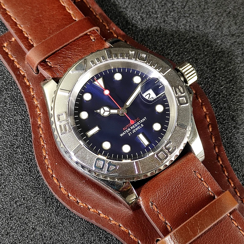 ReplicaWatchVintageDiverAutomaticCalendarWaterproofSapphire100M