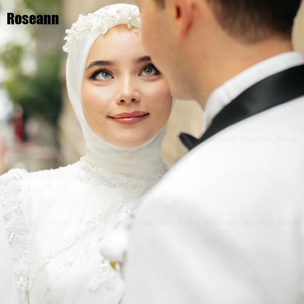 Muslim 2024 Ivory A-line Wedding Dresses Applique Flowers Draped Pleat Brush Train Satin Bride Gown Floor Length robe de mariée 3