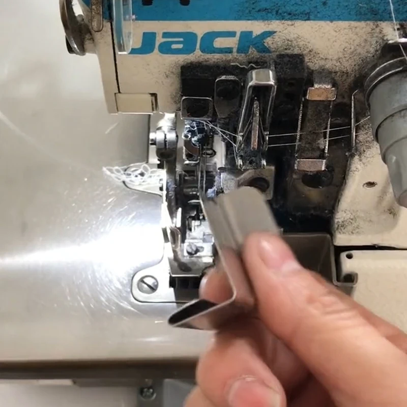 Description Picture 4 of itemSiruba Juki Yamato JACK Overlock Sewing Machine Patchwork Rule Seam Right Cutting Guide Hemmer Light Material Anti-wrinkle