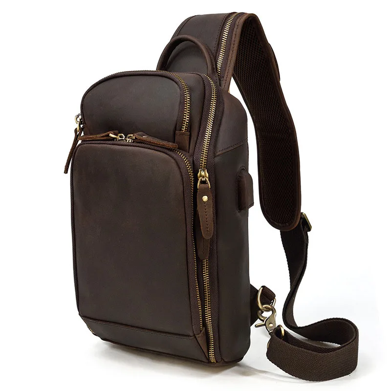 

AETOO Europe and the United States retro men's leather chest bag USB multifunctional charging crazy horse leather crossbody ba