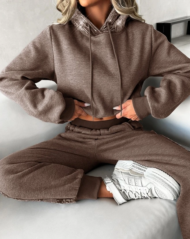 Two Piece Set for Women Outfit 2023 Autumn Spring Fashion Casual Contrast Sequin Hooded Sweatshirt Pocket Design Sweatpants Suit