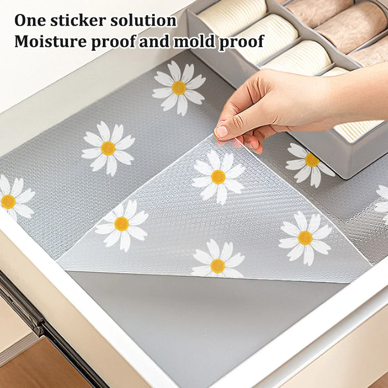 Roll Daisy Shelf Liner For Kitchen Cabinets EVA Waterproof Oil Proof Moisture-proof Pad Fridge Cabinet Pad Can Cut Drawer Liner