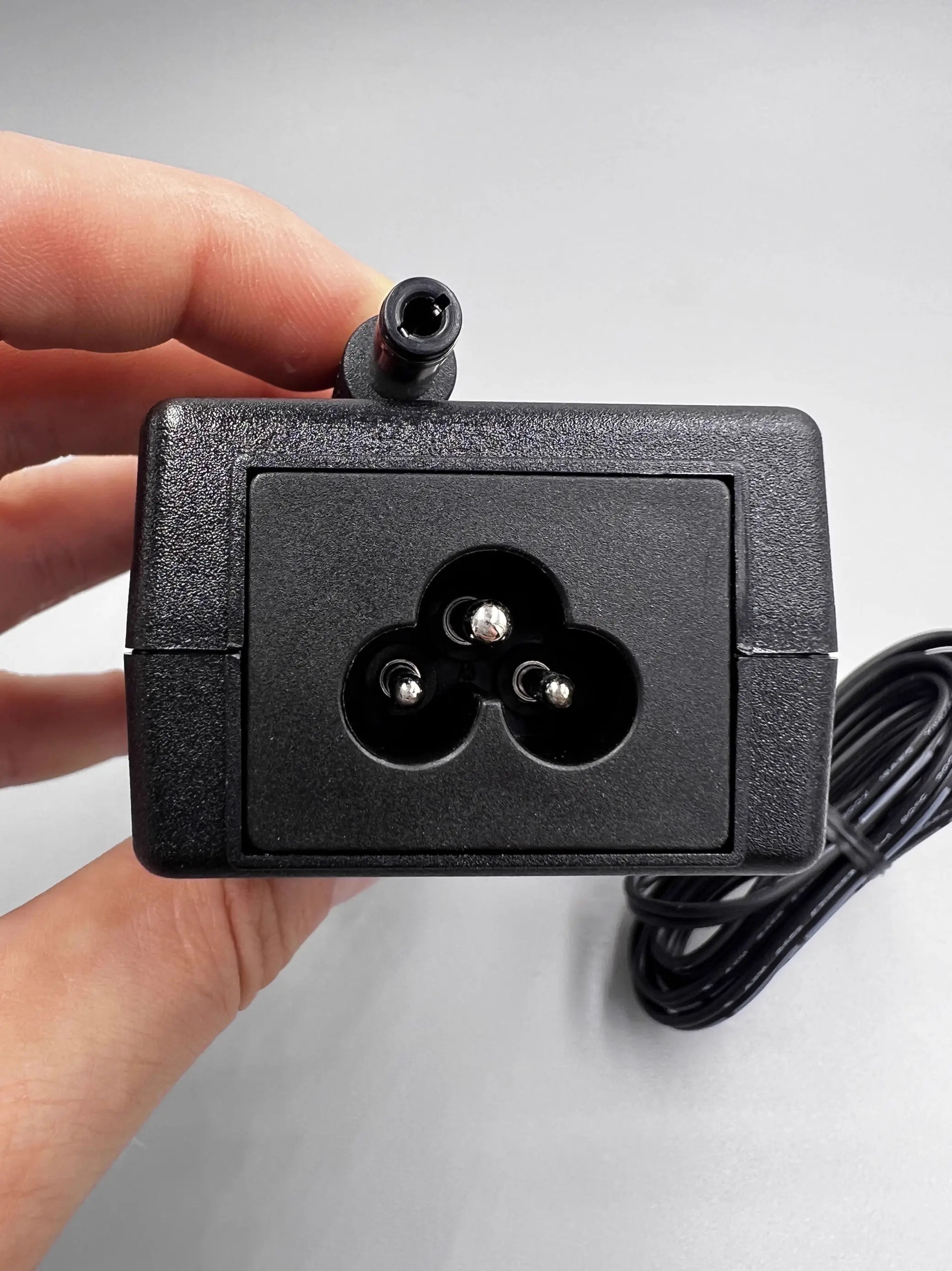 HONOTO 65W 19V 3.42A AC 어댑터 충전기 (후지쿠라 26S 27S 28S 31S 36S 38S 41S 21S 22S 퓨전 스플라이서 전원 공급 장치 ADC-19A 용)