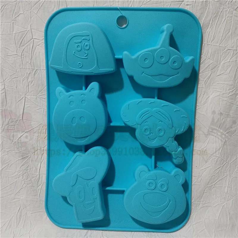 Daiso Disney Princess Chocolate Small Silicone Mold Little Mermaid