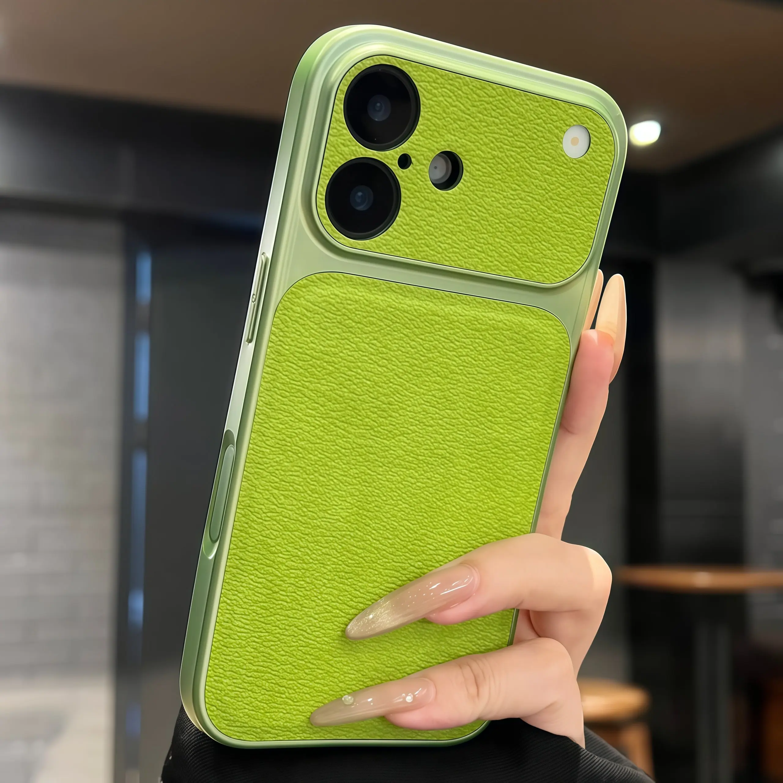 ตัวเลือกสินค้า เคส iPhone หนังแท้ ป้องกันกล้อง กันกระแทก