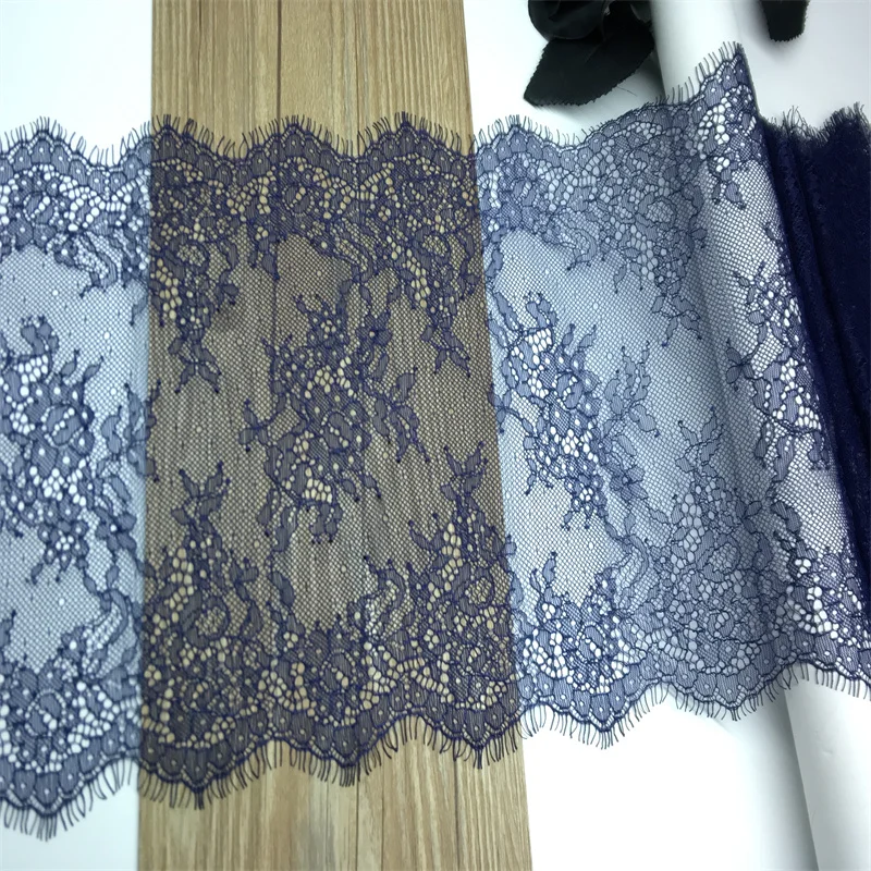 Spitzenbesatz, Schokolade, Wimpernspitze, braune Farbe, Chantilly-Spitzenbesatz, Bekleidung, zweifarbiger Stoff, Spitze, DIY, dunkelgrüne Spitze, Nähen, Basteln – Detail 22